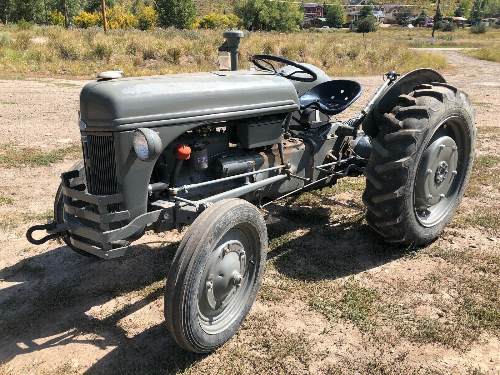 Ford 2n 1946 Tractor